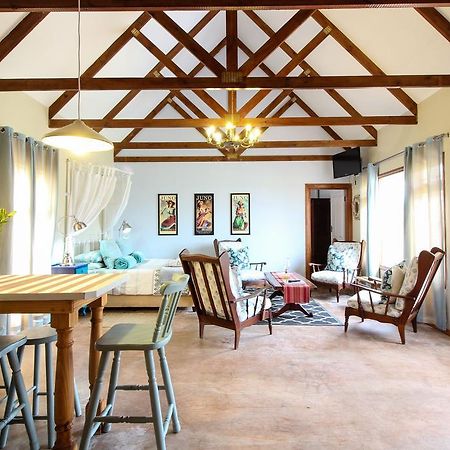 Lentelus Guesthouse ジョージ エクステリア 写真
