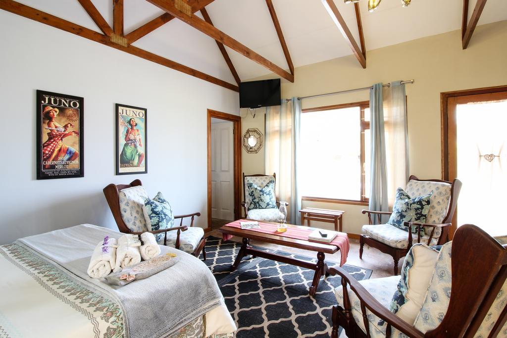 Lentelus Guesthouse ジョージ エクステリア 写真